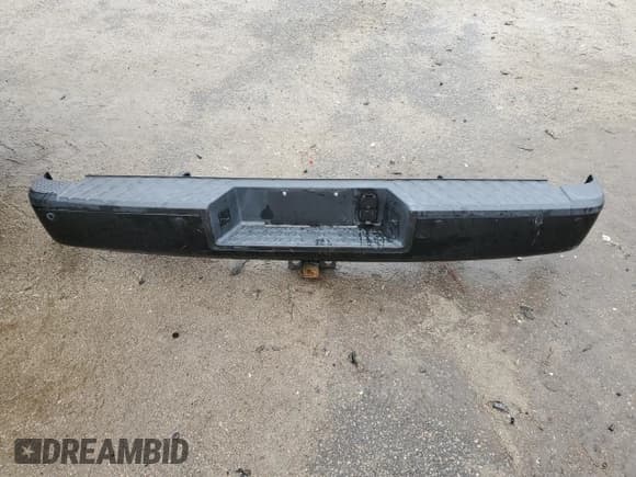 ✅ 2017 Nissan Titan SV • VIN: 1N6AA1F22HN564244 • Лот: 85832545. Опубликован ранее на Copart с пробегом 55 592 миль. Бесплатный доступ к архиву аукционных продаж из США и подробный отчёт об истории автомобиля на DreamBid. Изображение 12.