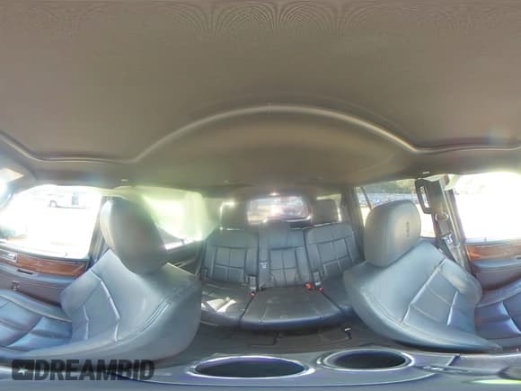 ✅ 2013 Lincoln Navigator • VIN: 5LMJJ2J56DEL07066 • Лот: 82345735. Опубликован ранее на Copart с пробегом 123 071 миль. Бесплатный доступ к архиву аукционных продаж из США и подробный отчёт об истории автомобиля на DreamBid. Изображение 15.