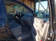 ✅ 2004 Honda Odyssey EX-L • VIN: 5FNRL180X4B114684 • Лот: 43504780. Опубликован ранее на IAAI с пробегом 235 823 миль. Бесплатный доступ к архиву аукционных продаж из США и подробный отчёт об истории автомобиля на DreamBid. Изображение 5.