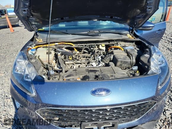 ✅ 2020 Ford Escape Titanium Hybrid • VIN: 1FMCU9DZ6LUC33842 • Лот: 91613075. Опубликован ранее на Copart с пробегом 67 506 миль. Бесплатный доступ к архиву аукционных продаж из США и подробный отчёт об истории автомобиля на DreamBid. Изображение 11.