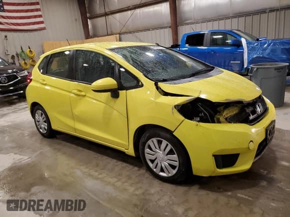 ✅ 2016 Honda Fit LX • VIN: JHMGK5H5XGS012384 • Lot: 93250775. Listed on Copart with 85,903 mi. Free auction sales archive from the USA and detailed vehicle history report at DreamBid. Image 4.