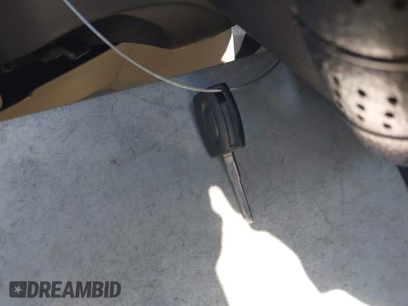 ✅ 2013 Ford Fiesta S • VIN: 3FADP4AJ6DM174403 • Lot: 43731113. Wystawiony na IAAI z przebiegiem 98 491 mil. Bezpłatny archiwum sprzedaży aukcyjnych z USA i szczegółowy raport historii pojazdu na DreamBid. Zdjęcie 11.