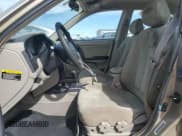 ✅ 2002 Hyundai Elantra GLS • VIN: KMHDN45D72U271425 • Lot: 46047845. Wystawiony na Copart z przebiegiem 165 899 mil. Bezpłatny archiwum sprzedaży aukcyjnych z USA i szczegółowy raport historii pojazdu na DreamBid. Zdjęcie 7.