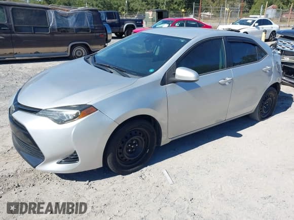 ✅ 2018 Toyota Corolla LE • VIN: 5YFBURHE2JP795187 • Lot: 43460746. Listed on IAAI with 301,229 mi. Free auction sales archive from the USA and detailed vehicle history report at DreamBid. Image 2.