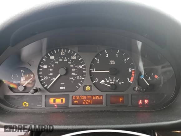 2000 BMW 3 Series 323i with VIN WBAAM3338YFP66290, listed as a Copart auction lot 41625645 with 76,709 mi miles and Salvage title. Bid and sale history available at DreamBid. Image 9.