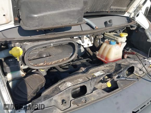 ✅ 2017 Ram ProMaster Cargo • VIN: 3C6TRVDG3HE536684 • Lot: 43733341. Wystawiony na IAAI z przebiegiem 70 746 mil. Bezpłatny archiwum sprzedaży aukcyjnych z USA i szczegółowy raport historii pojazdu na DreamBid. Zdjęcie 10.