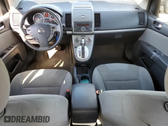 ✅ 2011 Nissan Sentra SR • VIN: 3N1AB6AP9BL631612 • Lot: 89629295. Wystawiony na Copart z przebiegiem 123 364 mil. Bezpłatny archiwum sprzedaży aukcyjnych z USA i szczegółowy raport historii pojazdu na DreamBid. Zdjęcie 8.