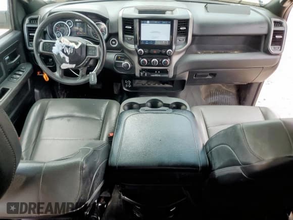 ✅ 2022 Ram 3500 Tradesman • VIN: 3C63RRGJ1NG175020 • Lot: 70844835. Wystawiony na Copart z przebiegiem 92 405 mil. Bezpłatny archiwum sprzedaży aukcyjnych z USA i szczegółowy raport historii pojazdu na DreamBid. Zdjęcie 8.