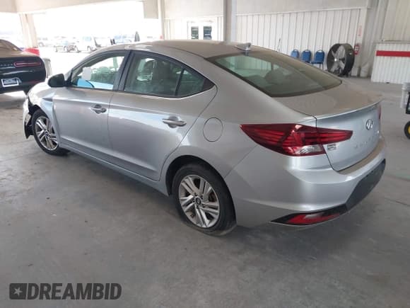 ✅ 2020 Hyundai Elantra SEL • VIN: 5NPD84LF6LH551557 • Lot: 43596930. Listed on IAAI with 103,939 mi. Free auction sales archive from the USA and detailed vehicle history report at DreamBid. Image 3.