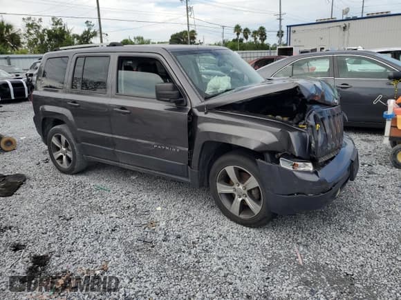 ✅ 2016 Jeep Patriot High Altitude • VIN: 1C4NJPFA7GD527192 • Лот: 70647065. Опубликован ранее на Copart с пробегом 82 740 миль. Бесплатный доступ к архиву аукционных продаж из США и подробный отчёт об истории автомобиля на DreamBid. Изображение 4.