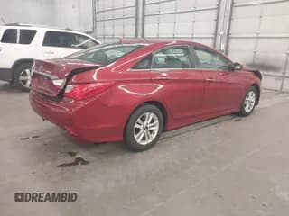 ✅ 2014 Hyundai Sonata GLS • VIN: 5NPEB4AC9EH835850 • Лот: 43142250. Опубликован ранее на IAAI с пробегом 209 506 миль. Бесплатный доступ к архиву аукционных продаж из США и подробный отчёт об истории автомобиля на DreamBid. Изображение 4.