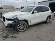 ✅ 2021 BMW X5 xDrive40i • VIN: 5UXCR6C04M9E53560 • Лот: 89476545. Опубликован ранее на Copart с пробегом 42 693 миль. Бесплатный доступ к архиву аукционных продаж из США и подробный отчёт об истории автомобиля на DreamBid. Изображение 1.