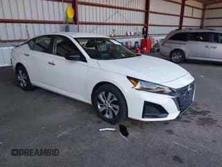 ✅ 2025 Nissan Altima S • VIN: 1N4BL4BV7SN308620 • Lot: 43162637. Listed on IAAI with 10,183 mi. Free auction sales archive from the USA and detailed vehicle history report at DreamBid. Image 1.