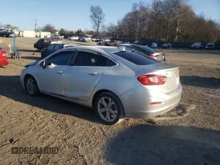 ✅ 2018 Chevrolet Cruze Premier • VIN: 1G1BF5SM8J7162903 • Lot: 36646783. Wystawiony na Copart z przebiegiem 113 850 mil. Bezpłatny archiwum sprzedaży aukcyjnych z USA i szczegółowy raport historii pojazdu na DreamBid. Zdjęcie 2.