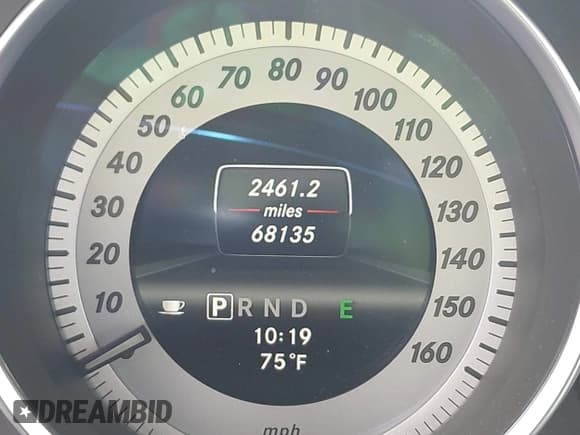 ✅ 2013 Mercedes-Benz C 250 Sport • VIN: WDDGF4HB5DA779962 • Lot: 42519877. Wystawiony na IAAI z przebiegiem 68 135 mil. Bezpłatny archiwum sprzedaży aukcyjnych z USA i szczegółowy raport historii pojazdu na DreamBid. Zdjęcie 7.