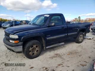 2002 Chevrolet Silverado 1500 LS с VIN 1GCEK14V12Z213842, выставлен на аукционе Copart как лот 75616124 с пробегом 187 835 миль миль и Чистый • Clean title. История ставок и продаж доступна на DreamBid. Изображение 1.