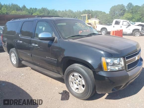 2014 Chevrolet Suburban LT z VIN 1GNSCJE05ER121390, wystawiony jako IAAI lot #42684312 z przebiegiem 283 608 mil mil oraz . Historia ofert i sprzedaży dostępna na DreamBid. Obrazek 1.