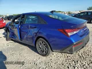2024 Hyundai Elantra SEL с VIN KMHLM4DG8RU810378, выставлен на аукционе Copart как лот 84252695 с пробегом 8 630 миль миль и На запчасти • Non repairable. История ставок и продаж доступна на DreamBid. Изображение 2.