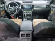 ✅ 2023 Volkswagen Atlas SEL Premium R-Line • VIN: 1V2FE2CA9PC206520 • Lot: 53936345. Listed on Copart with Not provided. Free auction sales archive from the USA and detailed vehicle history report at DreamBid. Image 8.