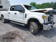 ✅ 2017 Ford F-250 Lariat • VIN: 1FT7W2B6XHED69215 • Lot: 42473798. Wystawiony na IAAI z przebiegiem 158 697 mil. Bezpłatny archiwum sprzedaży aukcyjnych z USA i szczegółowy raport historii pojazdu na DreamBid. Zdjęcie 1.