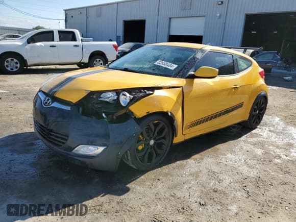 ✅ 2016 Hyundai Veloster • VIN: KMHTC6AD2GU272783 • Lot: 83958484. Listed on Copart with 56,461 mi. Free auction sales archive from the USA and detailed vehicle history report at DreamBid. Image 1.