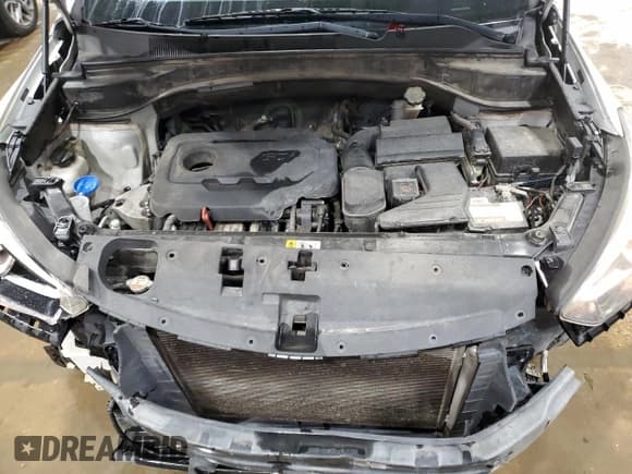 ✅ 2018 Hyundai Santa Fe 2.4L • VIN: 5NMZT3LB7JH106573 • Lot: 65771695. Listed on Copart with 185,926 mi. Free auction sales archive from the USA and detailed vehicle history report at DreamBid. Image 12.