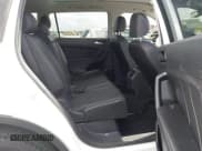 ✅ 2022 Volkswagen Tiguan SE • VIN: 3VV3B7AX1NM042582 • Lot: 43073057. Listed on IAAI with 28,724 mi. Free auction sales archive from the USA and detailed vehicle history report at DreamBid. Image 8.