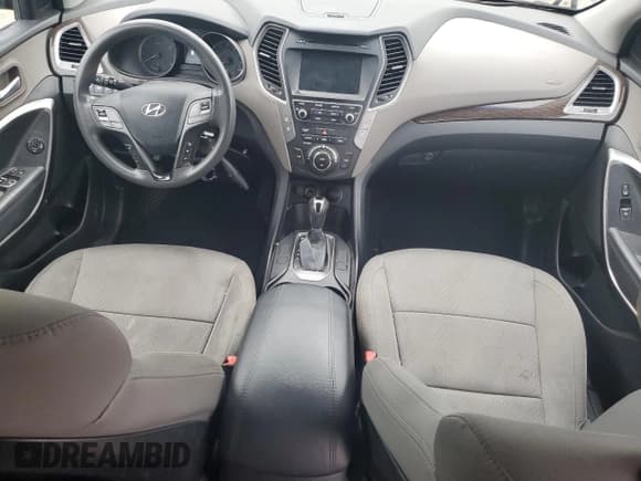 ✅ 2017 Hyundai Santa Fe 2.4L • VIN: 5XYZUDLB5HG399459 • Lot: 90931255. Listed on Copart with 148,903 mi. Free auction sales archive from the USA and detailed vehicle history report at DreamBid. Image 8.