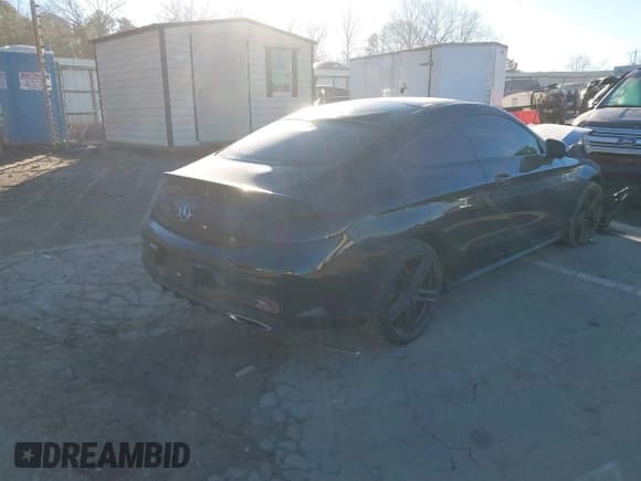 ✅ 2018 Mercedes-Benz C 300 • VIN: WDDWJ4KB8JF700558 • Lot: 41335869. Listed on IAAI with 132,000 mi. Free auction sales archive from the USA and detailed vehicle history report at DreamBid. Image 4.