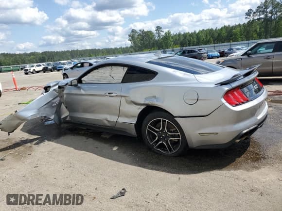 ✅ 2022 Ford Mustang GT • VIN: 1FA6P8CF1N5142149 • Lot: 54488195. Listed on Copart with 30,052 mi. Free auction sales archive from the USA and detailed vehicle history report at DreamBid. Image 2.