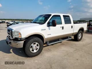 ✅ 2005 Ford F-250 XL • VIN: 1FTSW21P15EB34203 • Лот: 72097815. Опубликован ранее на Copart с пробегом 227 059 миль. Бесплатный доступ к архиву аукционных продаж из США и подробный отчёт об истории автомобиля на DreamBid. Изображение 1.