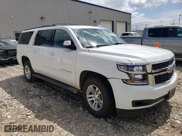 ✅ 2020 Chevrolet Suburban LT • VIN: 1GNSKHKC0LR113270 • Lot: 67737164. Wystawiony na Copart z przebiegiem 111 845 mil. Bezpłatny archiwum sprzedaży aukcyjnych z USA i szczegółowy raport historii pojazdu na DreamBid. Zdjęcie 4.