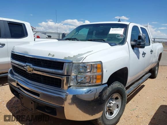✅ 2010 Chevrolet Silverado 3500HD • VIN: 1GC4CZBG6AF156632 • Lot: 42604429. Listed on IAAI with 312,621 mi. Free auction sales archive from the USA and detailed vehicle history report at DreamBid. Image 1.