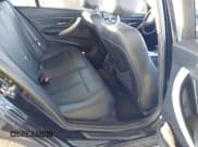 ✅ 2012 BMW 3 Series 328i • VIN: WBA3A5G57CNP17010 • Лот: 43485917. Опубликован ранее на IAAI с пробегом 153 937 миль. Бесплатный доступ к архиву аукционных продаж из США и подробный отчёт об истории автомобиля на DreamBid. Изображение 8.