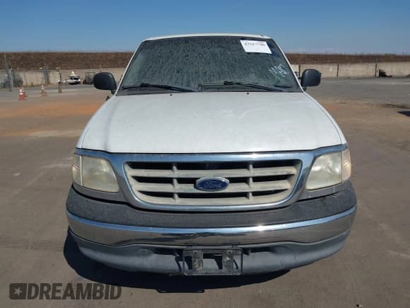 ✅ 2000 Ford F-150 XL • VIN: 1FTZF1724YNC15687 • Лот: 43217790. Опубликован ранее на IAAI с пробегом 215 749 миль. Бесплатный доступ к архиву аукционных продаж из США и подробный отчёт об истории автомобиля на DreamBid. Изображение 6.