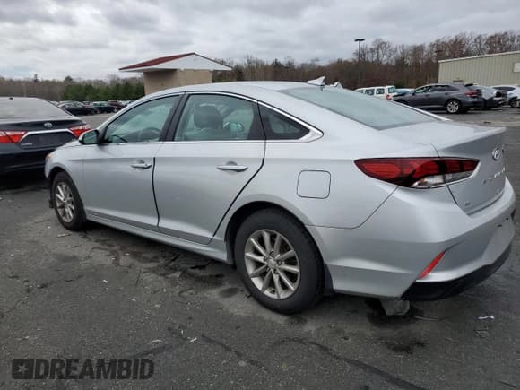 ✅ 2018 Hyundai Sonata SE • VIN: 5NPE24AF3JH668812 • Лот: 68948682. Опубликован ранее на Copart с пробегом 60 128 миль. Бесплатный доступ к архиву аукционных продаж из США и подробный отчёт об истории автомобиля на DreamBid. Изображение 2.
