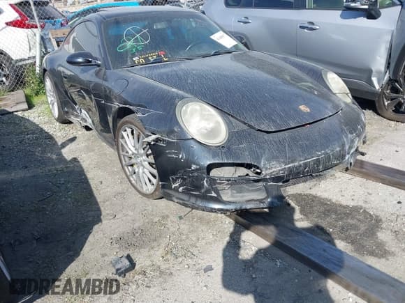 ✅ 2006 Porsche 911 Carrera S • VIN: WP0AB29986S740565 • Lot: 41488077. Wystawiony na IAAI z przebiegiem 81 471 mil. Bezpłatny archiwum sprzedaży aukcyjnych z USA i szczegółowy raport historii pojazdu na DreamBid. Zdjęcie 1.