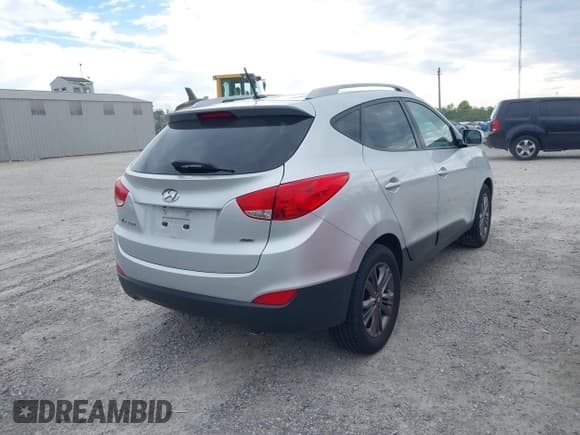 ✅ 2014 Hyundai Tucson SE • VIN: KM8JUCAG4EU905858 • Lot: 42246968. Wystawiony na IAAI z przebiegiem 108 853 mil. Bezpłatny archiwum sprzedaży aukcyjnych z USA i szczegółowy raport historii pojazdu na DreamBid. Zdjęcie 4.