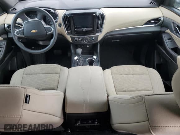 ✅ 2022 Chevrolet Traverse LS • VIN: 1GNEVLKW5NJ108245 • Лот: 50186695. Опубликован ранее на Copart с пробегом Не указан. Бесплатный доступ к архиву аукционных продаж из США и подробный отчёт об истории автомобиля на DreamBid. Изображение 8.