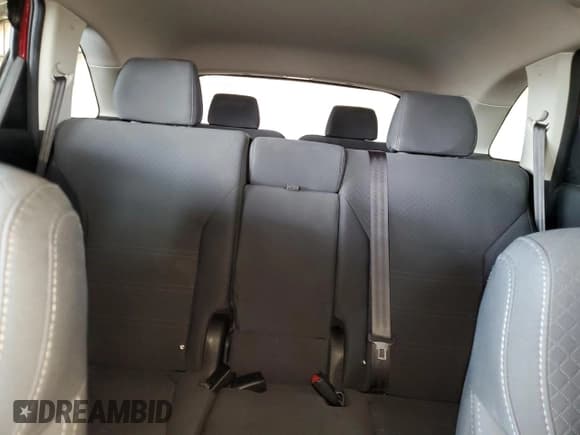 ✅ 2017 Kia Sorento LX • VIN: 5XYPGDA52HG242435 • Lot: 70831605. Wystawiony na Copart z przebiegiem 122 683 mil. Bezpłatny archiwum sprzedaży aukcyjnych z USA i szczegółowy raport historii pojazdu na DreamBid. Zdjęcie 10.