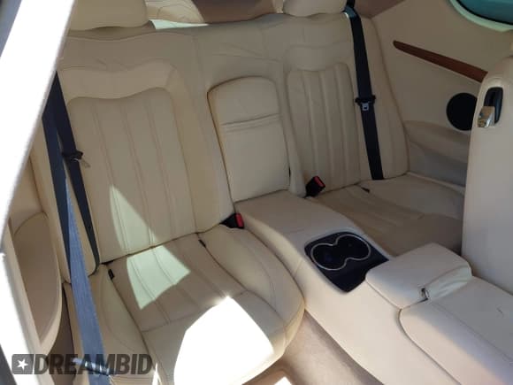 ✅ 2009 Maserati GranTurismo • VIN: ZAMGJ45A690042878 • Lot: 41411767. Listed on IAAI with Not provided. Free auction sales archive from the USA and detailed vehicle history report at DreamBid. Image 8.