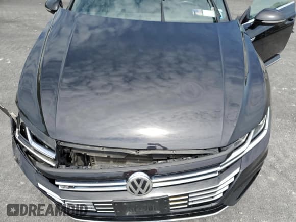 ✅ 2019 Volkswagen Arteon SEL R-Line • VIN: WVWSR7AN5KE025970 • Лот: 56832655. Опубликован ранее на Copart с пробегом 151 131 миль. Бесплатный доступ к архиву аукционных продаж из США и подробный отчёт об истории автомобиля на DreamBid. Изображение 11.