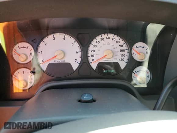 ✅ 2008 Dodge 1500 SLT • VIN: 1D7HA18298J231650 • Лот: 74264104. Размещён на Copart с пробегом 182 340 миль миль. Получите бесплатный доступ к архиву аукционных продаж из США и посмотрите подробный отчёт об истории автомобиля на DreamBid. Изображение 9.