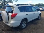 ✅ 2008 Toyota RAV4 • VIN: JTMBK33V985070803 • Лот: 43131720. Опубликован ранее на IAAI с пробегом 108 105 миль. Бесплатный доступ к архиву аукционных продаж из США и подробный отчёт об истории автомобиля на DreamBid. Изображение 4.