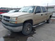 ✅ 2004 Chevrolet Silverado 2500HD LS • VIN: 1GCHC23U14F111681 • Лот: 41572118. Опубликован ранее на IAAI с пробегом 410 470 миль. Бесплатный доступ к архиву аукционных продаж из США и подробный отчёт об истории автомобиля на DreamBid. Изображение 2.