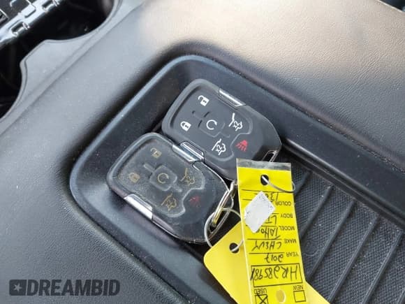 ✅ 2017 Chevrolet Tahoe LT • VIN: 1GNSKBKC9HR285981 • Lot: 42880646. Listed on IAAI with 216,293 mi. Free auction sales archive from the USA and detailed vehicle history report at DreamBid. Image 11.