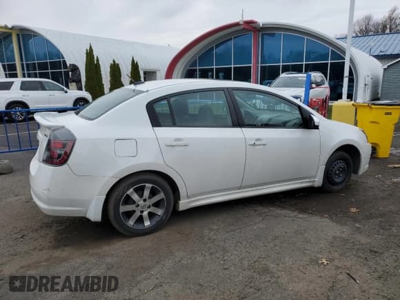 ✅ 2012 Nissan Sentra S • VIN: 3N1AB6AP2CL781160 • Lot: 92512515. Wystawiony na Copart z przebiegiem 136 973 mil. Bezpłatny archiwum sprzedaży aukcyjnych z USA i szczegółowy raport historii pojazdu na DreamBid. Zdjęcie 3.