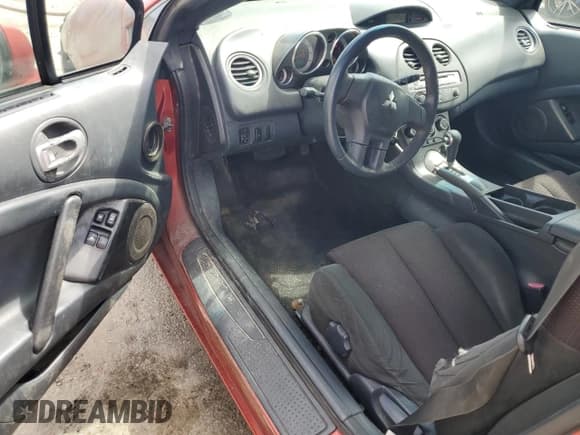 ✅ 2009 Mitsubishi Eclipse GS • VIN: 4A3AL25FX9E011069 • Lot: 81058425. Wystawiony na Copart z przebiegiem 299 419 mil. Bezpłatny archiwum sprzedaży aukcyjnych z USA i szczegółowy raport historii pojazdu na DreamBid. Zdjęcie 8.