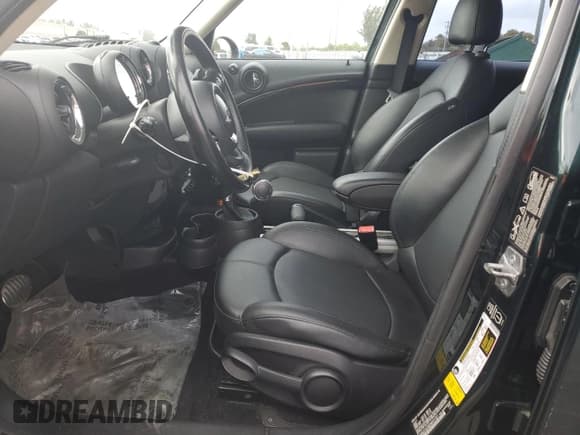 ✅ 2013 MINI Countryman S ALL4 • VIN: WMWZC5C58DWP31357 • Lot: 51438035. Listed on Copart with 98,138 mi. Free auction sales archive from the USA and detailed vehicle history report at DreamBid. Image 7.