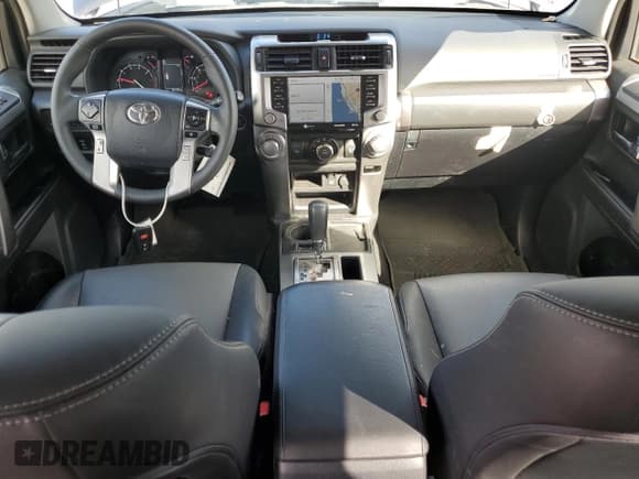 ✅ 2022 Toyota 4Runner SR5 Premium • VIN: JTEFU5JR5N5272686 • Lot: 82198025. Listed on Copart with 56,145 mi. Free auction sales archive from the USA and detailed vehicle history report at DreamBid. Image 8.